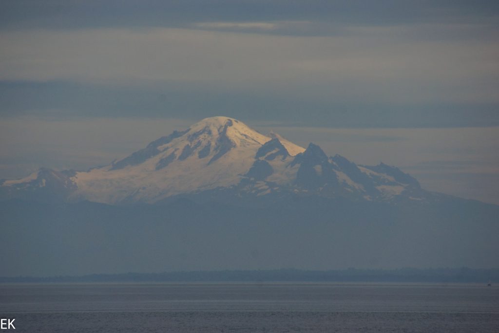 Ein eidrucksvoller Berg in Washington State. Wäre der hausberg von Vancouver, läge er nicht in den USA